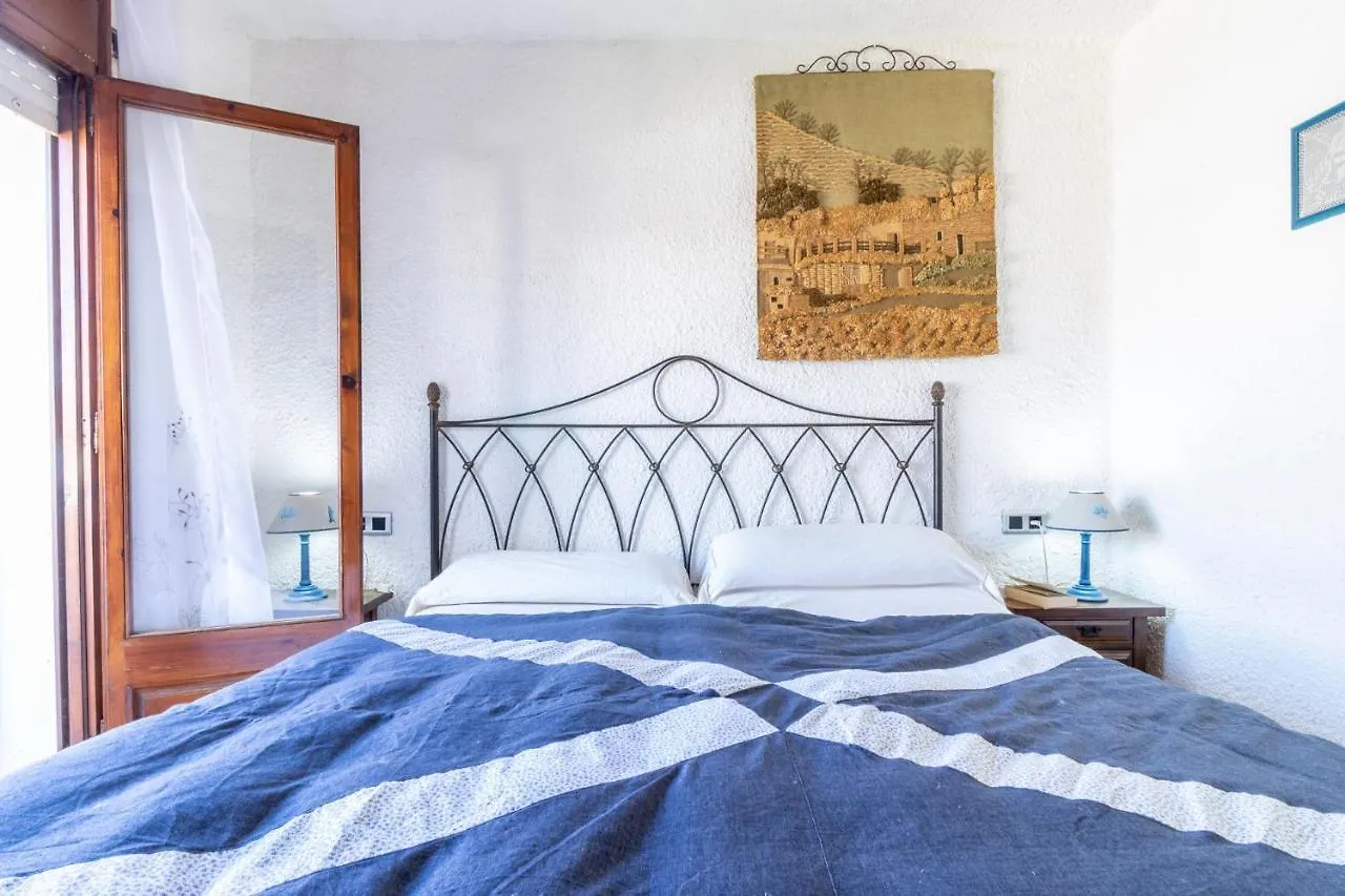 Goldhome - Requesens - Piscina Privada, Cerca Playa Empuriabrava 0*,  Spain