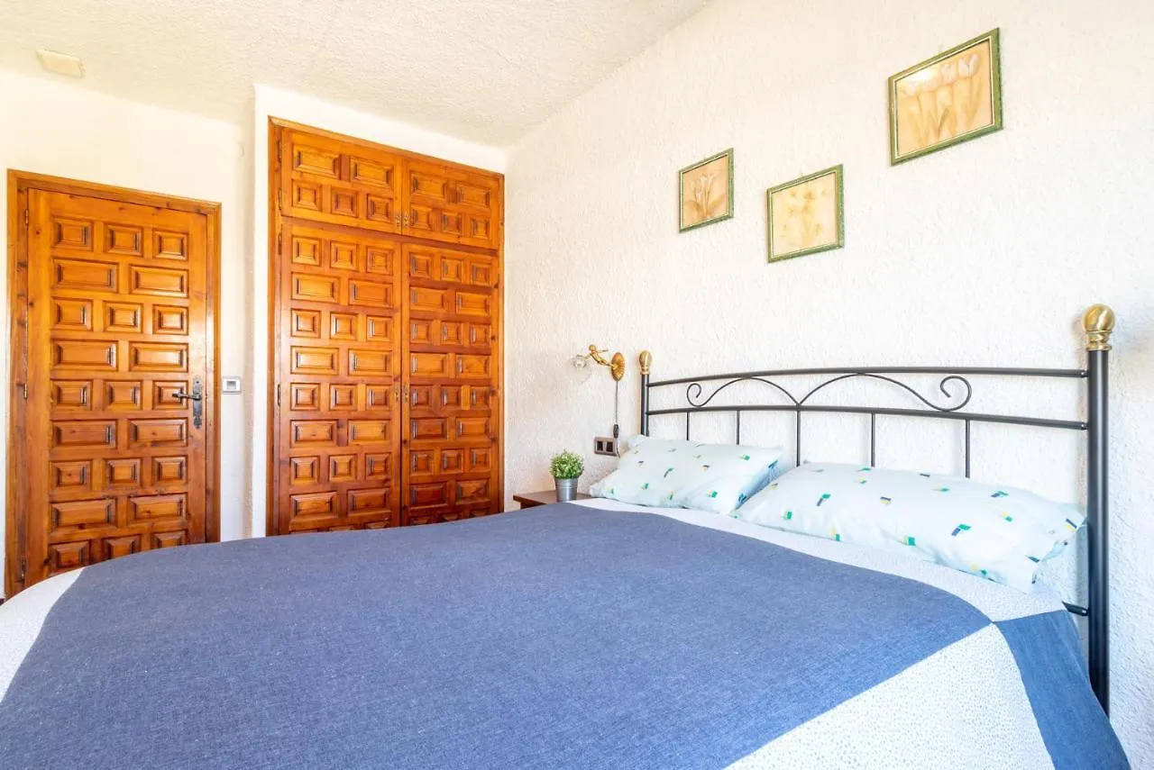 Goldhome - Requesens - Piscina Privada, Cerca Playa Empuriabrava 0*,  Španělsko